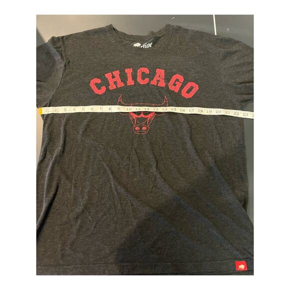 Sportiqe Men's Chicago Bulls Logo T-shirt, size XL, NBA Basketball Sports Casual - Picture 6 of 7